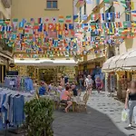 Frühstückspension Caruso 4*