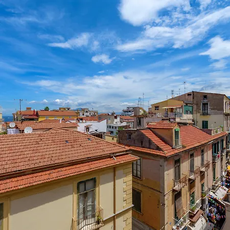 Bed & Breakfast Caruso 2*
