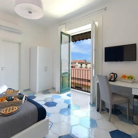 Caruso Bed & Breakfast 2*
