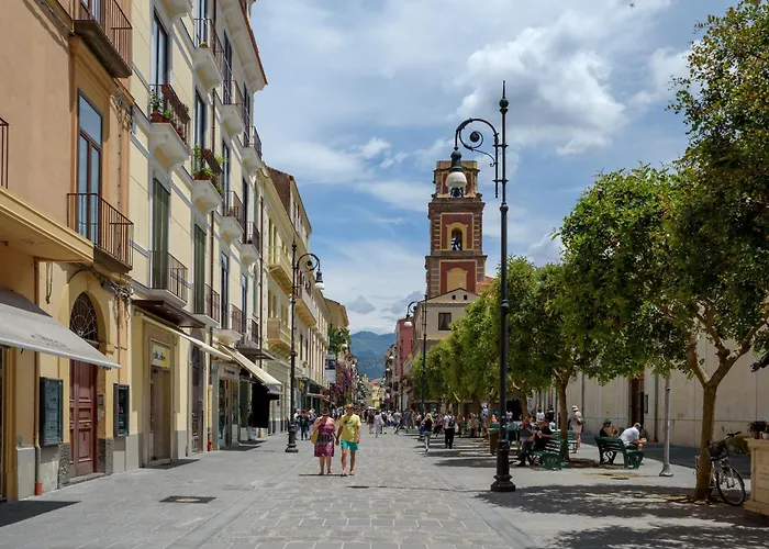 住宿加早餐酒店 Caruso 索伦托
